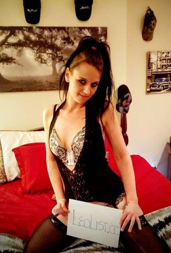 Dirty mafy, 26 Caucasian female escort, Nanaimo